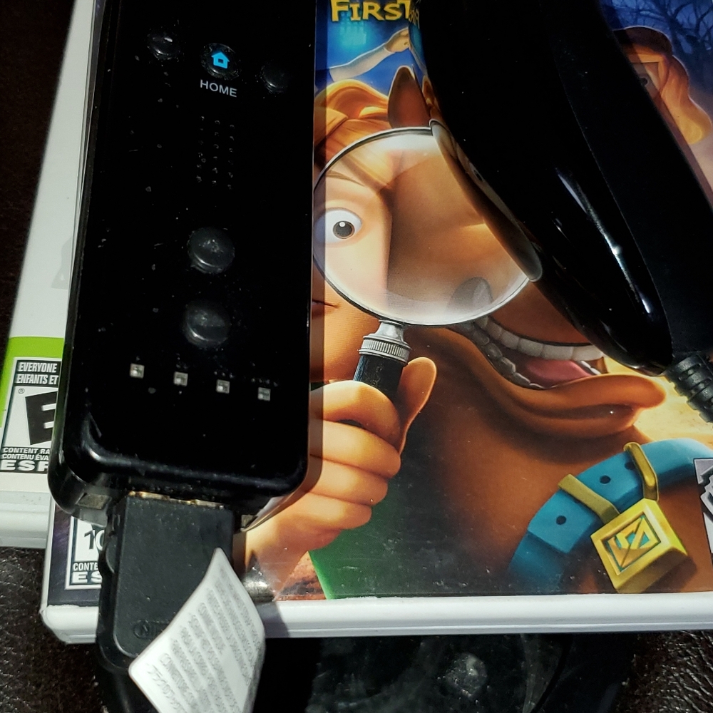 Wii - Picture 3 of 4